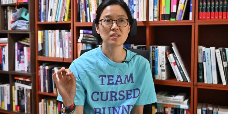 Narrando con una voz mecanica