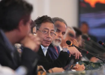 Comisión de Acusaciones de la Cámara archivo 17 procesos que llevaba contra el presidente Gustavo Petro