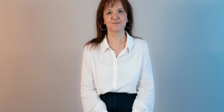 Elvira Berengüí, nutricionista: "Saltarse comidas para compensar los excesos es lo peor que puedes hacer estas fiestas"