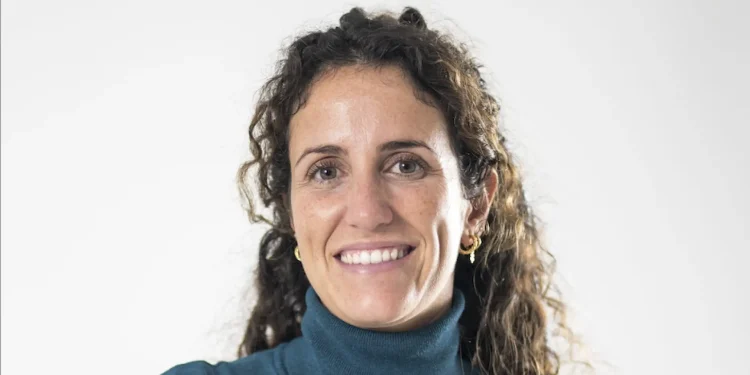 Teresa Herrero, entrenadora: "La mayoría de personas se marcan objetivos que no son suyos, que nacen del 'debería' o de la comparación."