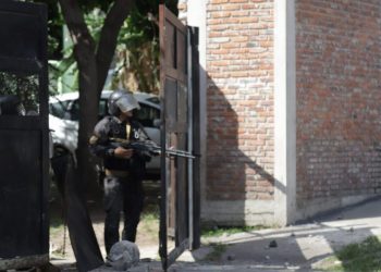 Grabois cruzó a Mayra por la represión a trapitos: «pegarle a los laburantes es de garca»