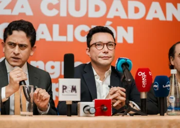 Carlos Caicedo no irá a las consultas interpartidistas del 8 de marzo y llegará directamente a la primera vuelta