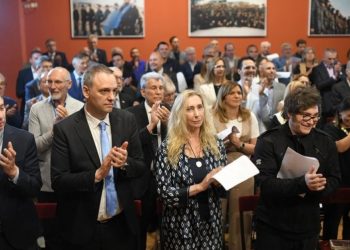 Tensión con la Iglesia: Milei recibió a evangélicos tras negarle una reunión a los obispos