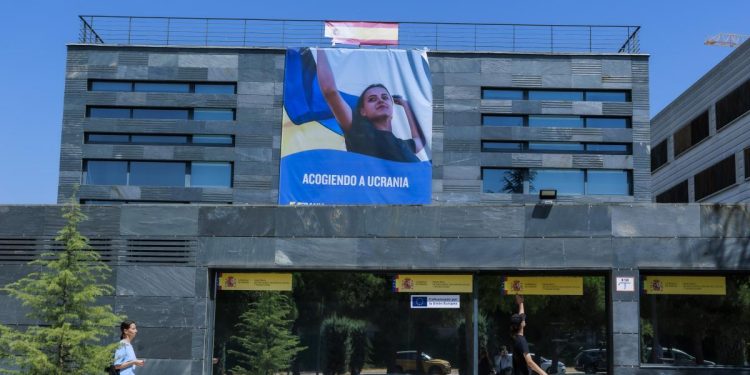 El Supremo fuerza al Gobierno a acoger a todos los menores que solicitan asilo