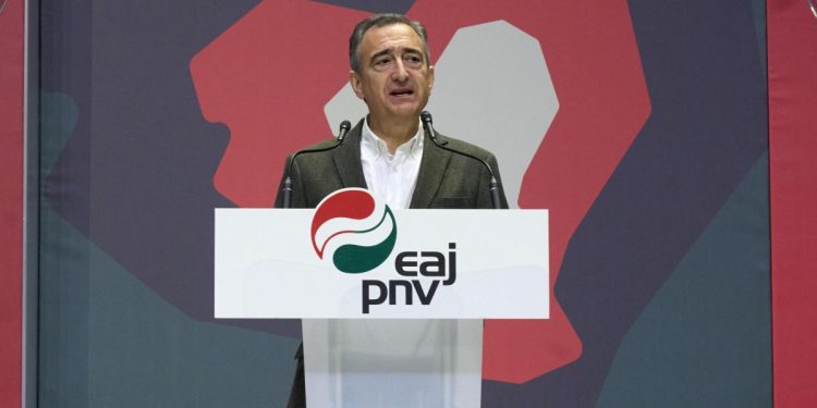 Sánchez pone a prueba la paciencia del PNV