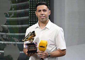 Blas Riveros: “Este premio me sorprendió bastante porque era dura la competencia” – Cerro Porteño