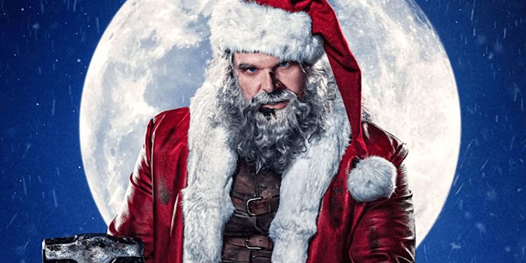 Olvídese de 'Duro de matar': esta película de David Harbour ofrece la máxima matanza navideña y ahora es un elemento esencial para las fiestas.