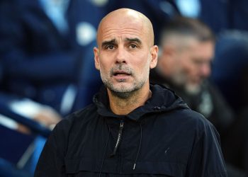 Pep Guardiola exige al Manchester City mejorar tras su quinta victoria consecutiva