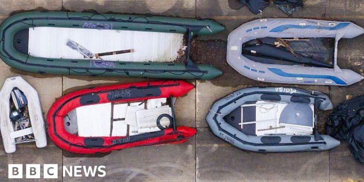 El sistema de asilo del Reino Unido se ve afectado por ineficiencias y fondos desperdiciados, según un organismo de control