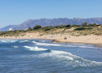 Un prestigioso medio británico pone el foco en los seis cálidos destinos 'atrapaturistas' de España en Navidad