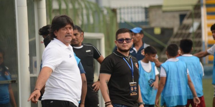 Horacio Esquivel vuelve a Puntarenas, la tierra que lo llevó a Primera División