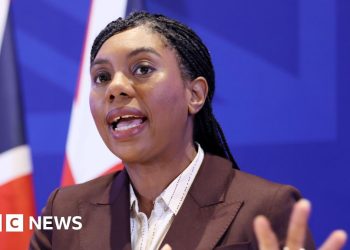 Los conservadores eliminarán la prohibición del petróleo si ganan las próximas elecciones