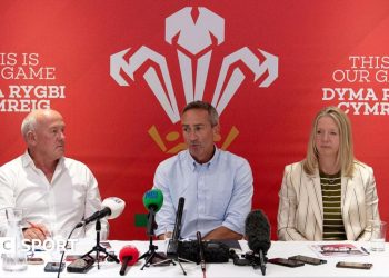 Unión de Rugby de Gales: el órgano rector confirma el retraso en la decisión sobre cómo seleccionar al equipo