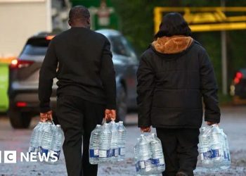 Keir Starmer critica a South East Water por 24.000 viviendas afectadas
