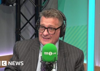 El parlamentario laborista ruega a David Lammy que descarte el «estúpido» plan de juicio con jurado