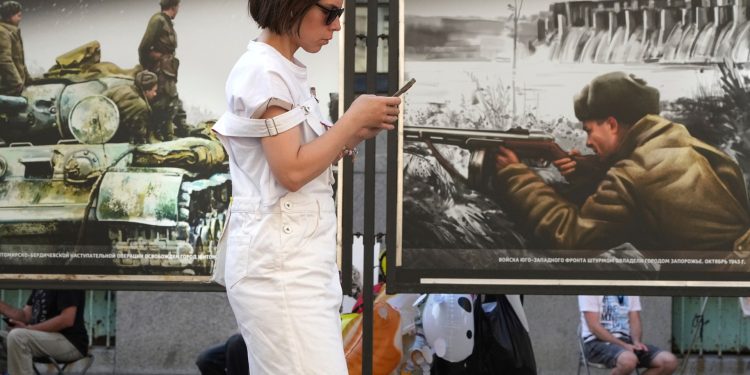 Rusia continúa la represión tecnológica bloqueando el acceso a Snapchat y FaceTime | Noticias de censura