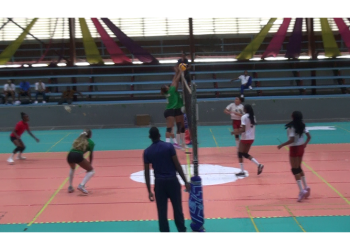 Las mujeres de Guyana terminan el voleibol en tercer lugar, los hombres en segundo lugar