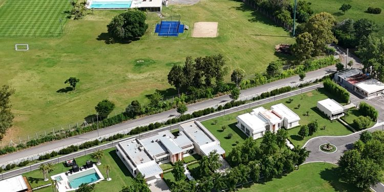 Los peritos judiciales tasaron en US$ 17 millones la mansión de Pilar atribuida a «Chiqui» Tapia y Pablo Toviggino