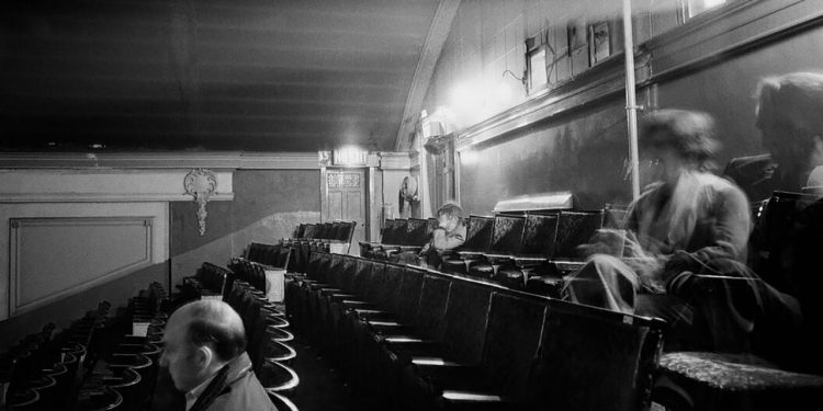 Lo que significa la venta de Warner Bros. para el arte del cine