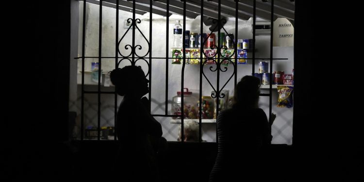 Apagones impactarán a más de la mitad de Cuba este viernes 26 de diciembre