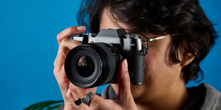 He probado muchas, muchas cámaras y la Fujifilm X-T50 es lo único que compré con mi dinero este año: he aquí por qué es ganadora