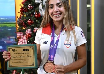 Fio Núñez, mejor atleta del 2025 – Polideportivo
