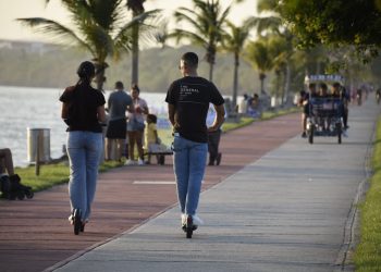 Tres consorcios compiten por contrato de $26.1 millones para la recuperación de la Cinta Costera y Amador