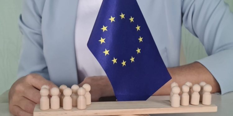 La Comisión Europea contempla cuotas para nacionalidades subrepresentadas – POLITICO