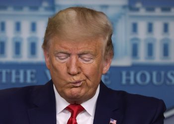 La iniciativa de Trump para anular la regulación de la IA fracasa mientras los republicanos se dividen