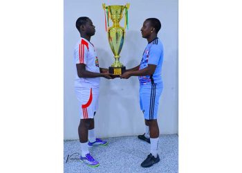 Back Circle, Bent St. Un enfrentamiento final de alto riesgo