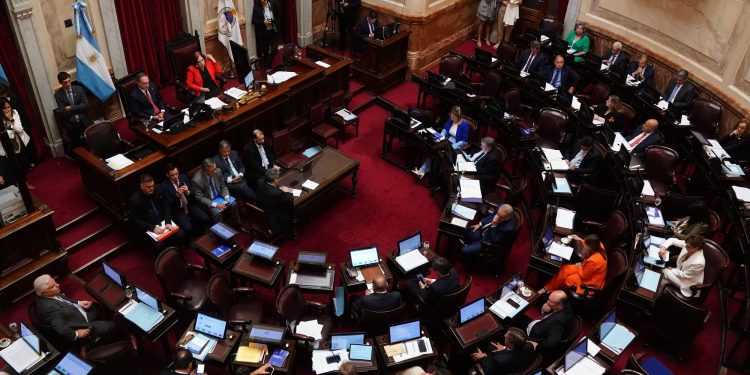 Uno por uno, cómo votaron los senadores el Presupuesto 2026 en general