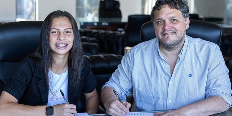 Olimpia blinda a su estrella: Contrato histórico para “Claudinha” – Fútbol