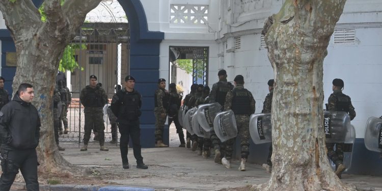 El operativo de seguridad en Gimnasia – Estudiantes: aviso a los hinchas del Lobo :: Olé