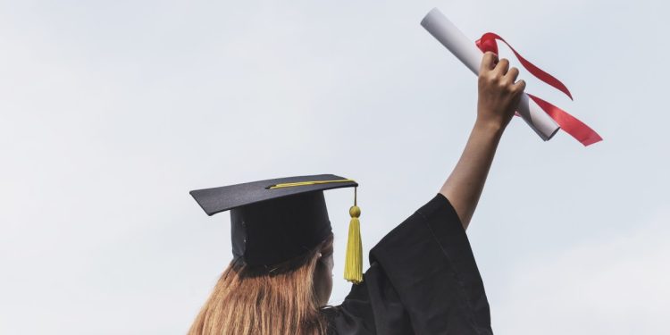 Casi 80 empresas emergentes europeas de universidades de tecnología profunda alcanzaron valoraciones de 1.000 millones de dólares o 100 millones de dólares de ingresos en 2025