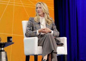 Fondo qatarí y firma de capital privado compran participación en el grupo propietario de Wizards, Mystics y Capitals: fuente