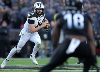 Lo que debe saber sobre el juego Army-Navy 2025: información de TV, probabilidades, estadísticas de series y archivos del NYT