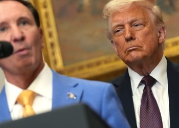 Dinamarca está furiosa cuando Trump nombra enviado del gobernador de Luisiana a Groenlandia – POLITICO