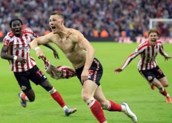 El 2025 del Sunderland: cambio en los play-offs, ESE cabezazo de Ballard e influencia de Xhaka