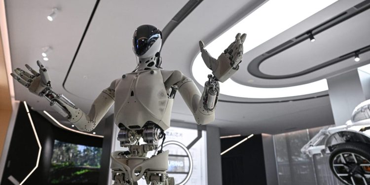 Trump recluta a 5 aliados para contrarrestar a China en tierras raras y tecnología – POLITICO