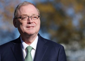 El BCE se preocupa ante la perspectiva de que un aliado de Trump dirija el banco central de EE. UU. – POLITICO