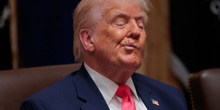 Expresidentes de Colombia y México sobre los ataques con barcos narcotraficantes de Trump y Venezuela