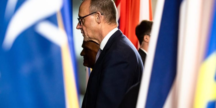 Friedrich Merz pone a Alemania en una posición desconocida: al frente – POLITICO