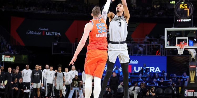 Victor Wembanyama se emociona a cambio cuando los Spurs sorprenden al Thunder y llegan a la final de la Copa de la NBA