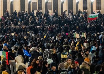 La destitución del presentador de televisión búlgaro genera protestas – POLITICO