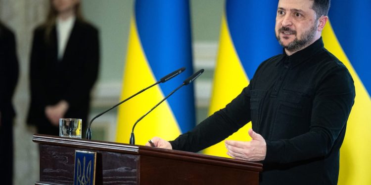 Zelenskyy plantea términos para el plan de paz, lo que indica una posible retirada del este de Ucrania – POLITICO