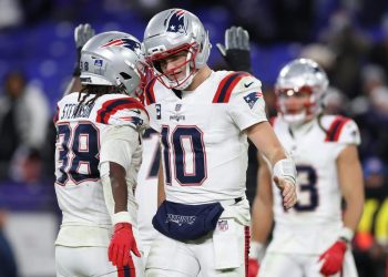 Conclusiones de Patriots-Ravens: Drake Maye lidera la remontada tardía mientras Nueva Inglaterra se asegura el puesto en los playoffs