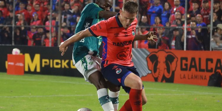 Video: con argentinos incluidos, la definición de la liga de Guatemala terminó en una guerra dentro del campo :: Olé