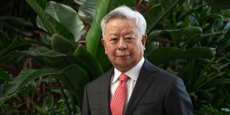 El presidente del BAII, Jin Liqun, habla sobre las cambiantes necesidades de infraestructura para la revolución de la IA