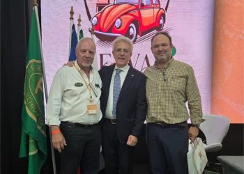 Autos Antiguos-CVAP: FIVA con nuevo presidente – ABC Motor