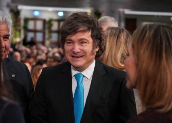 «Cumplimos todas las promesas de campaña y estamos empezando a crecer»